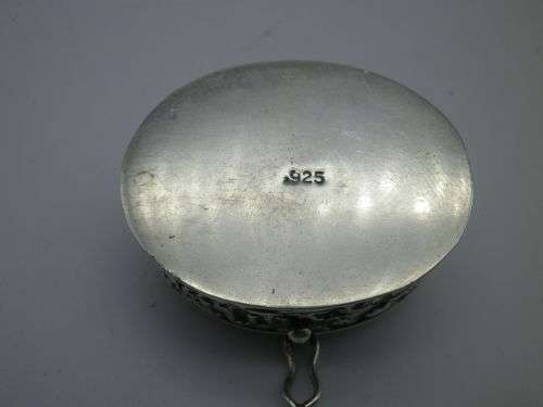 WOW! Peruvian Vintage 925 Sterling Silver Oval Pill Box decorated with Lamas & Aztec Symbols