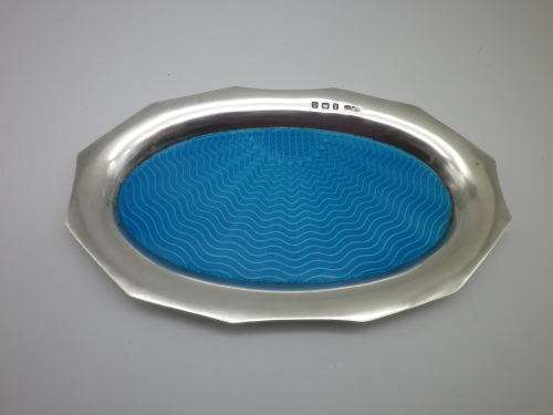 ART DECO SILVER & GUILLOCHE ENAMEL PIN TRAY. BIRMINGHAM, 1931 14 x 8cm 81g