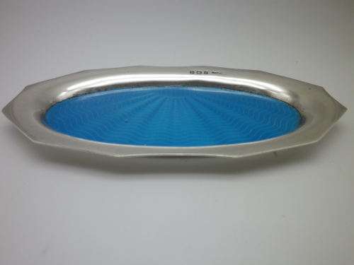 ART DECO SILVER & GUILLOCHE ENAMEL PIN TRAY. BIRMINGHAM, 1931 14 x 8cm 81g