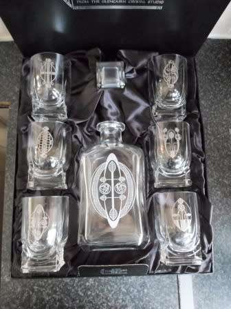 Glencairn Crystal Scotland Whiskey Decanter & 6 Glasses. Designed by Rennie Mackintosh boxed