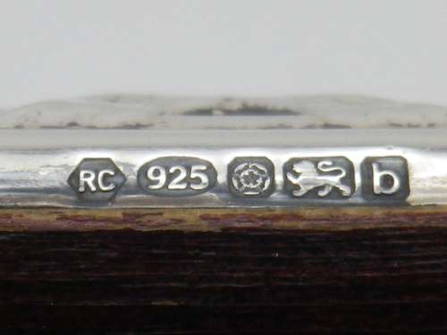 HALLMARKED STERLING SILVER FRONTED PICTURE FRAME R.Carr Ltd Sheffield, 2001 17.5CM