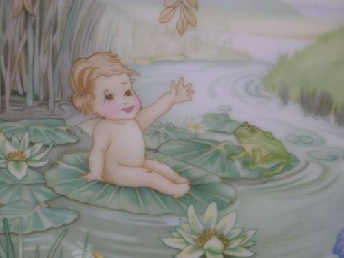 ADORABLE WATER BABIES DISPLAY PLATE "TOM & THE DRAGONFLY" Hutschenreuther Porcelain Ltd Ed.3905A