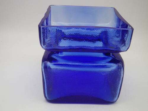 Mid Century Modern Pala Riihimaen Lasi Glass Vase Finland 1960s Helena Tynell 11x11cm original Label