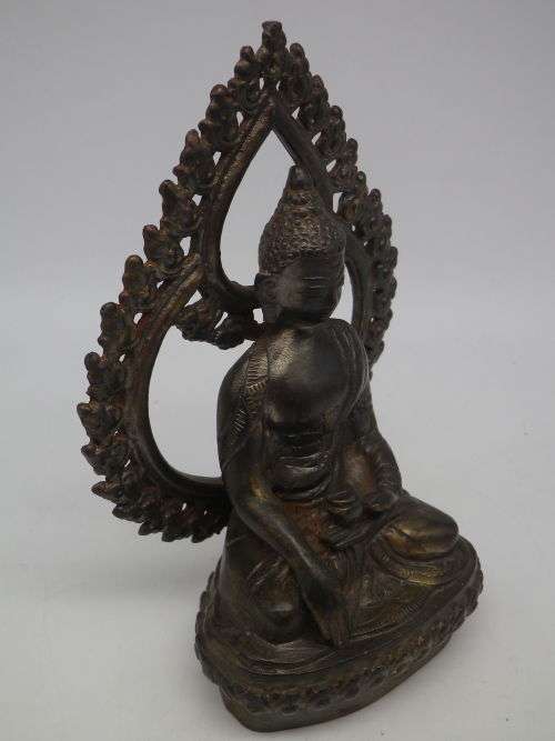 Vintage Oriental Bronze Seated Buddha Figurine 14cm