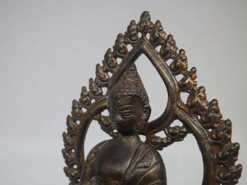 Vintage Oriental Bronze Seated Buddha Figurine 14cm