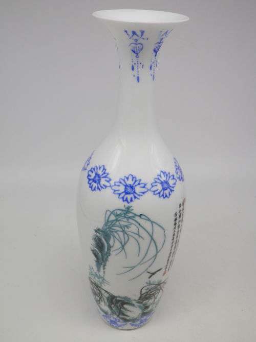 Exquisite Oriental eggshell porcelain vase hand painted flowers on a cliff face 19.5cm (2 of 3)
