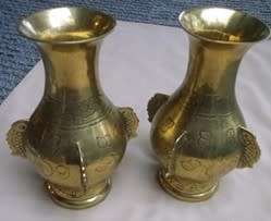 CHINESE BRASS VASES. SIGNED Four 3-D FISH embellishments. 17.5 cm