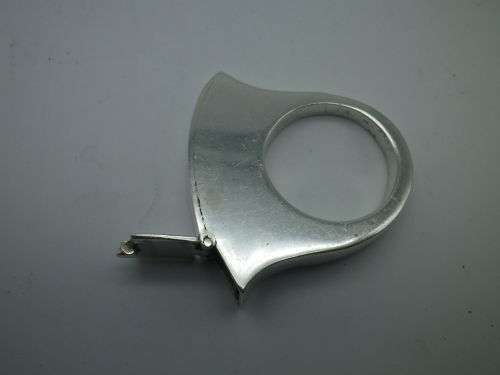 Poison Ring!  Sterling Silver, with secret compartment. Size T. 18 grms Huge & Chunky
