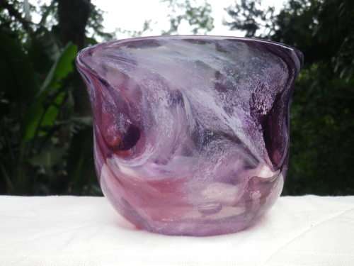 WOW!! DAVID READE original Signed and Dated 1985 Hand Blown Glass Bowl with Purple and White Swirls