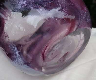 WOW!! DAVID READE original Signed and Dated 1985 Hand Blown Glass Bowl with Purple and White Swirls