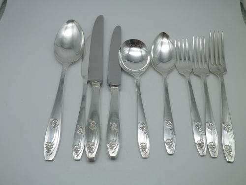 A1 EPNS 6 place 52 piece Vintage Cutlery Set. SUPER A1 Priestly & Moore Ltd England. c1960s