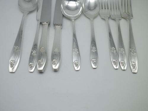 A1 EPNS 6 place 52 piece Vintage Cutlery Set. SUPER A1 Priestly & Moore Ltd England. c1960s