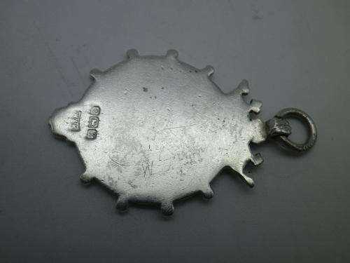 Hallmarked Sterling Silver Crested Fob Medal.  Birmingham, 1923/24 Maker: Walker and Hall 9grms