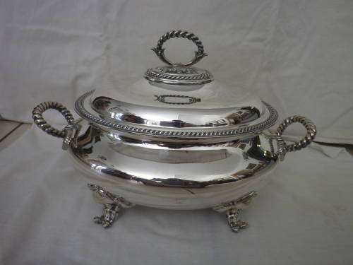 Spectacular Large Silver Plated Lidded Tureen with rope handles. Heavy, Good Quality 40 x 25 x 25 cm
