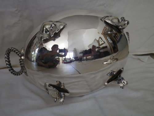 Spectacular Large Silver Plated Lidded Tureen with rope handles. Heavy, Good Quality 40 x 25 x 25 cm