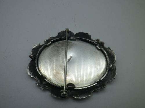 Hallmarked Sterling Silver pendant or brooch with Hand painted Portrait 5 cm x 4cm