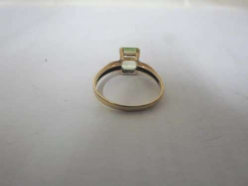 9ct Yellow Gold & Yellow Green BERYL VINTAGE RING JAYEM, SOUTH AFRICA. Size N 1/2