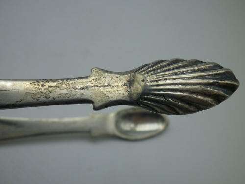 Antique Hallmarked SILVER large Sugar tongs 1883 Edinburgh QUEENS PATTERN 13.5cm 51 grms