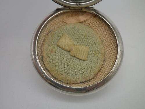 Russian USSR c1930s silver compact. Catherine the Great original powder cloth & mirror RARE!