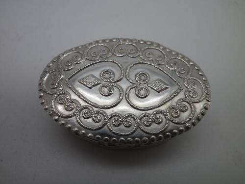 Sterling Silver 935 oval vintage pill box  3.5 x 2.5 x1.8cm  12 grams
