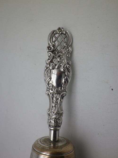 Bell with beautiful Hallmarked Silver Handle. Birmingham, 1956 Maker: William Adams Ltd