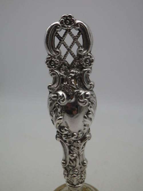 Bell with beautiful Hallmarked Silver Handle. Birmingham, 1956 Maker: William Adams Ltd