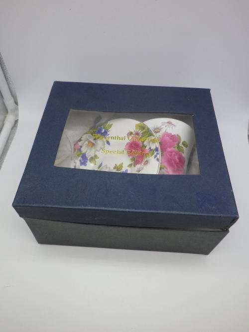 WIESENTHAL TRIO SPECIAL EDITION. Boxed. Gorgeous bright floral design