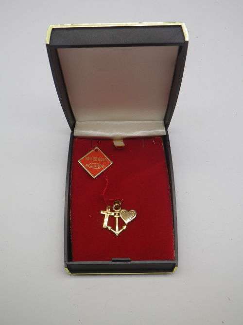 FAITH, HOPE and LOVE Rolled Gold Dainty Pendant. Designer Stamped. Original Box