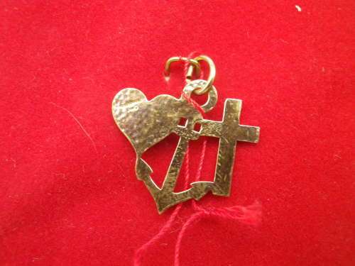 FAITH, HOPE and LOVE Rolled Gold Dainty Pendant. Designer Stamped. Original Box