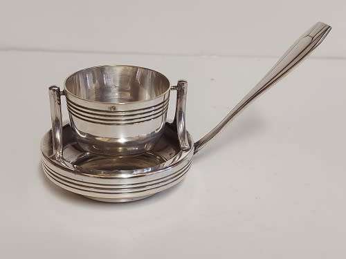 VINTAGE SILVER PLATED SWIVEL TOP TEA STRAINER
