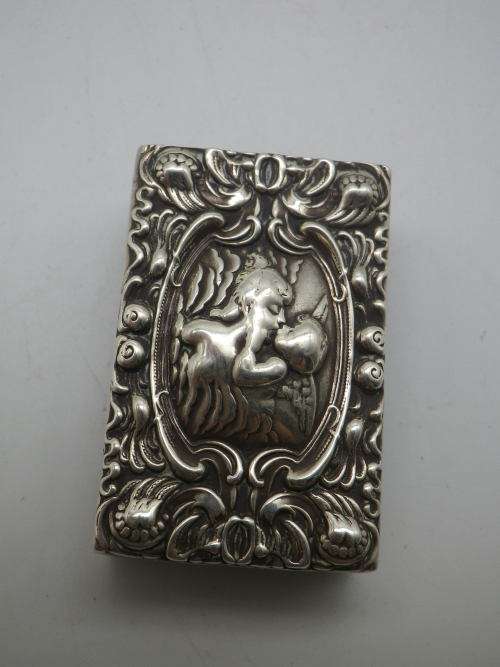 Antique Hallmarked Silver Art Nouveau Matchbox holder Levi and Salaman Birmingham 1904/5 12.5g