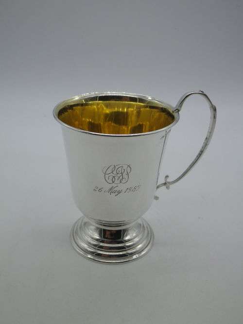 FOR JOHNNY ONLY PLEASE!!! STERLING SILVER CHRISTENING MUG BIRMINGHAM 1981 BROADWAY &Co 52.61g