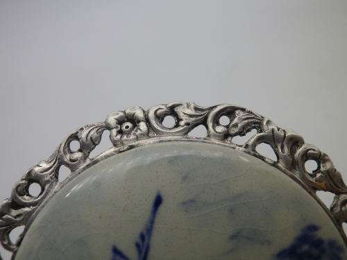 Vintage early 1900s Good Quality Silver Plated and Delft porcelain large round brooch 6.3cm