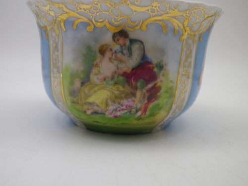 ANTIQUE 1865 - 1911 VON SCHIERHOLZ GERMANY PORCELAIN LARGE SUGAR BOWL. RARE