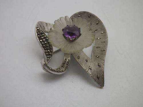 THEODOR FARHNER VINTAGE STERLING SILVER, Amethyst, Marcasite and FROSTED GLASS Brooch