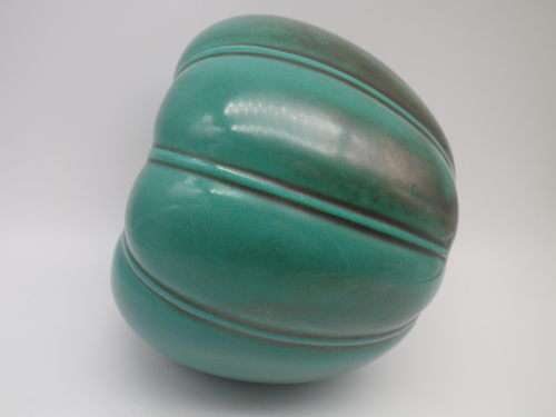 Vintage Pumpkin Vase UPSALA EKEBY SWEDEN no 231. 12cm Excellent condition. RARE