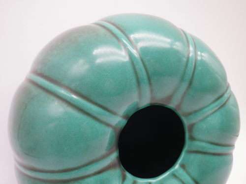 Vintage Pumpkin Vase UPSALA EKEBY SWEDEN no 231. 12cm Excellent condition. RARE