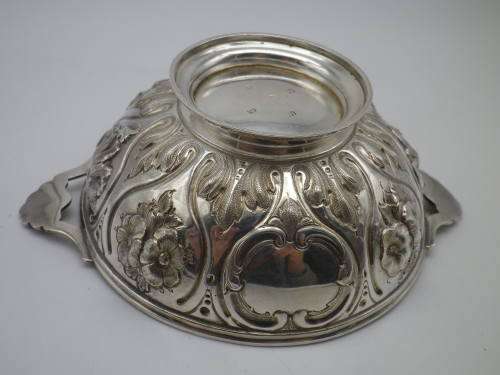 Antique Hallmarked Sterling Silver Quaich Bowl, Sheffield 1855 Martin, Hall and Co 125g 15.4 x5cm
