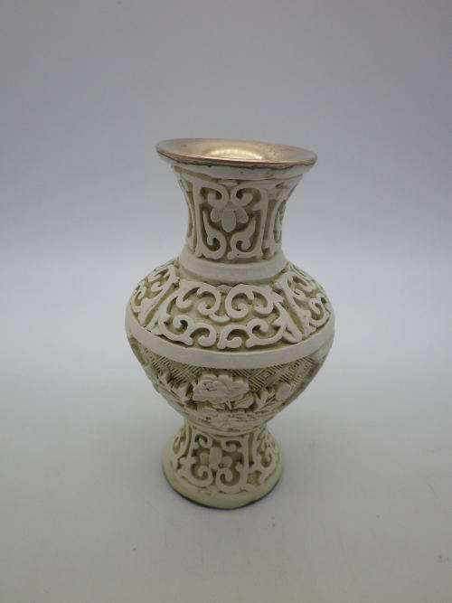 Chinese Cinnabar Small Cream Vintage Vase with beautiful floral design 10.5 cm tall