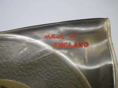 Vintage Chesterman, Sheffield England Metal 100 foot Metal TAPE MEASUREin plastic case