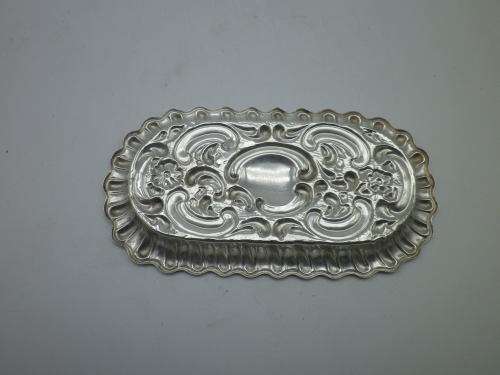 ART NOUVEAU HALLMARKED SILVER REPOUSSE RING TRAY SHEFFIELD 1904 Henry Hobson & Son 12x6cm 27g