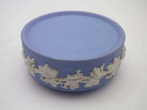 Wedgwood Blue Jasperware round lidded trinket pot. 8cm