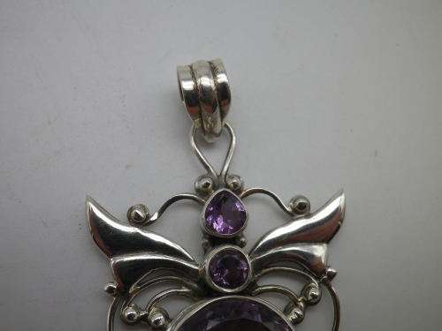 Large Sterling Silver & Natural Amethyst SPIDER pendant. Total 3 ct of stones. Exquisite design