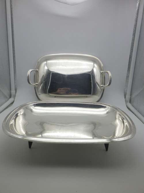 ART DECO EPNS lidded serving dish on four removable feet. ANGORA, ENGLAND
