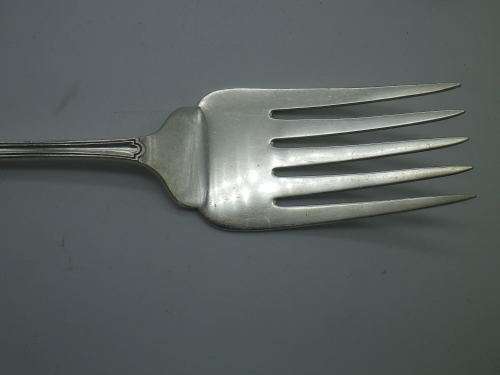 Silver plated FISH SERVERS. ELKINGTON PLA. Good Quality