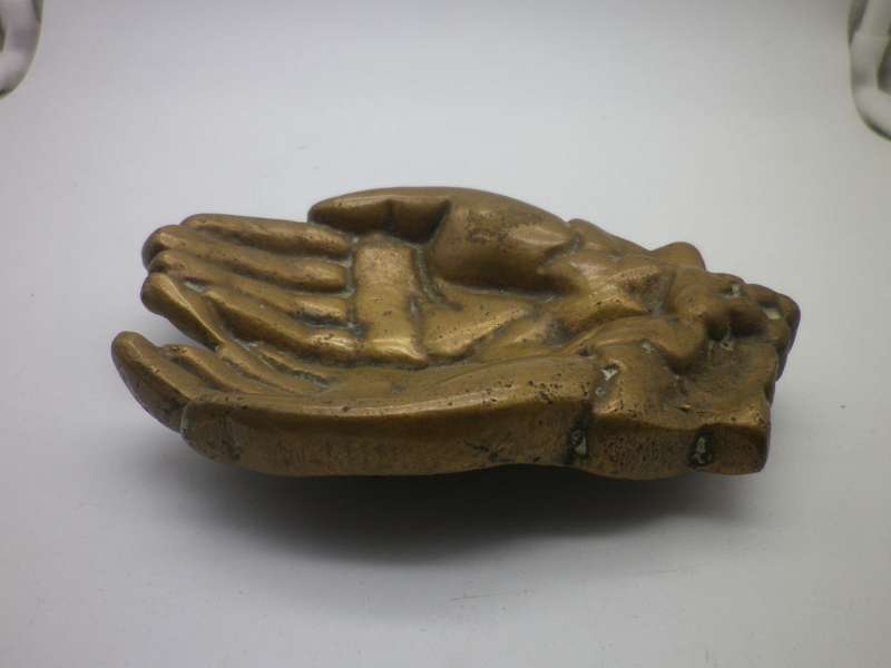 Heavy cast Bronze or Brass soap dish- receiving hands