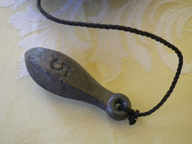 Antique Cast Iron Shop Bell with Beagle Decoration