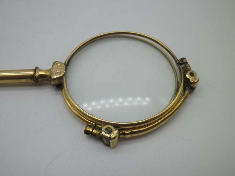 Vintage Gold Plated spring loaded lorgnette with brooch attachment. Made in Germany