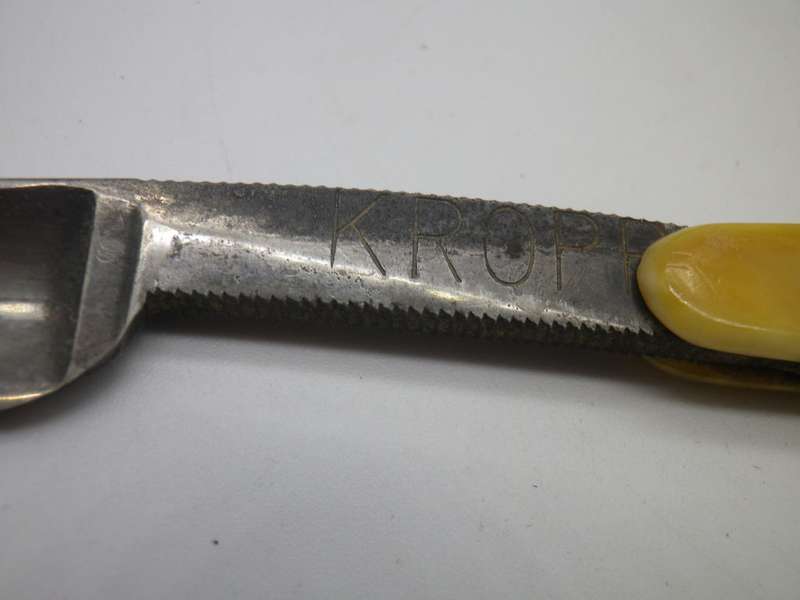 Vintage KROP UK Cut Throat Razor, cased German blade ground in Hamburg for Hepworth`s Ltd S. Africa