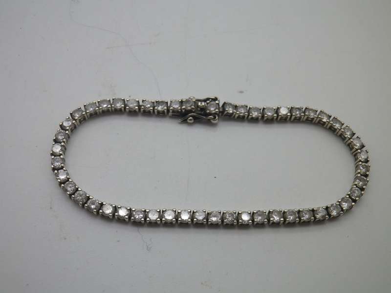 925 Sterling Silver Tennis Bracelet Set with Round Brilliant Cut Cubic Zirconias secure double clasp